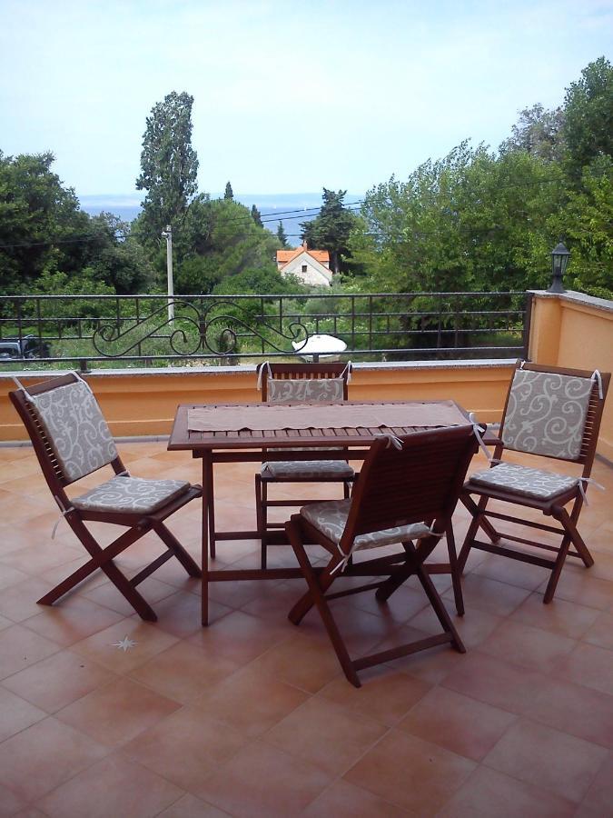 Apartments Villa Kristina Supetarska Draga Zewnętrze zdjęcie