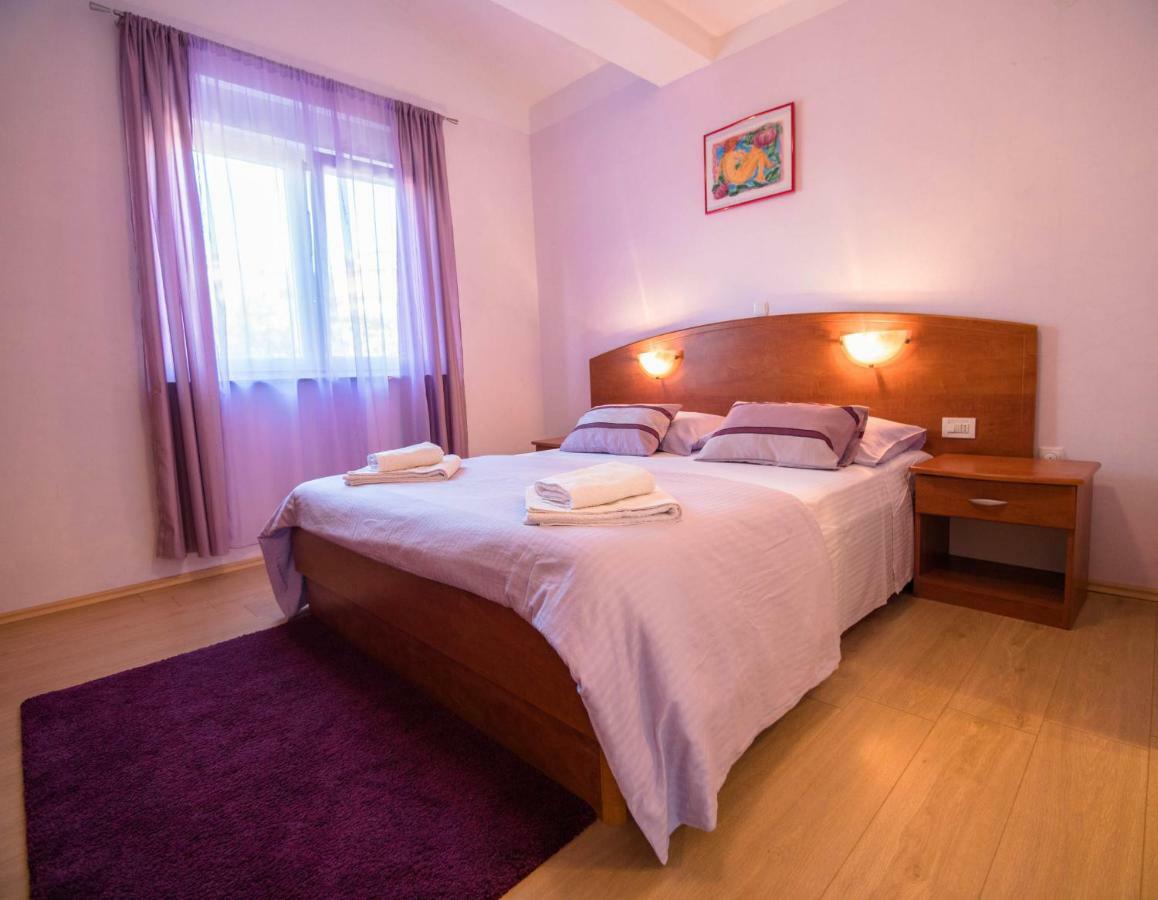 Apartments Villa Kristina Supetarska Draga Zewnętrze zdjęcie
