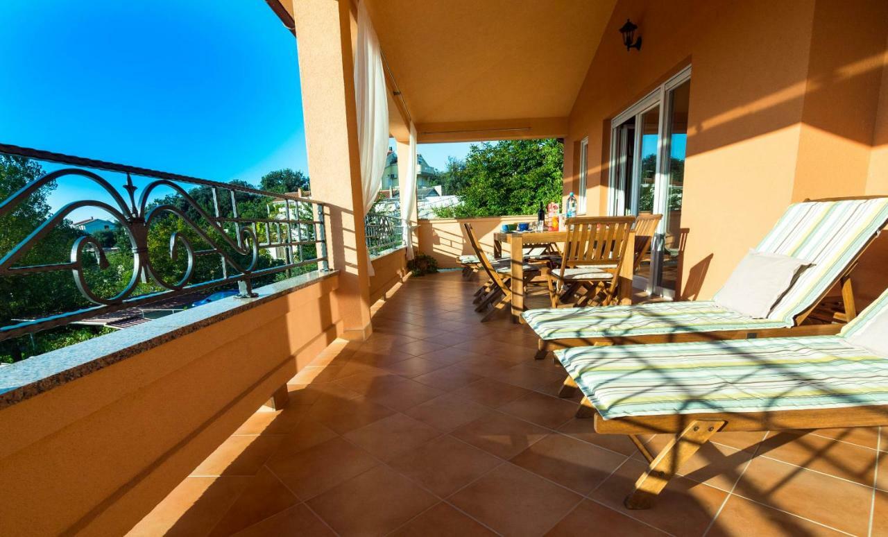 Apartments Villa Kristina Supetarska Draga Zewnętrze zdjęcie