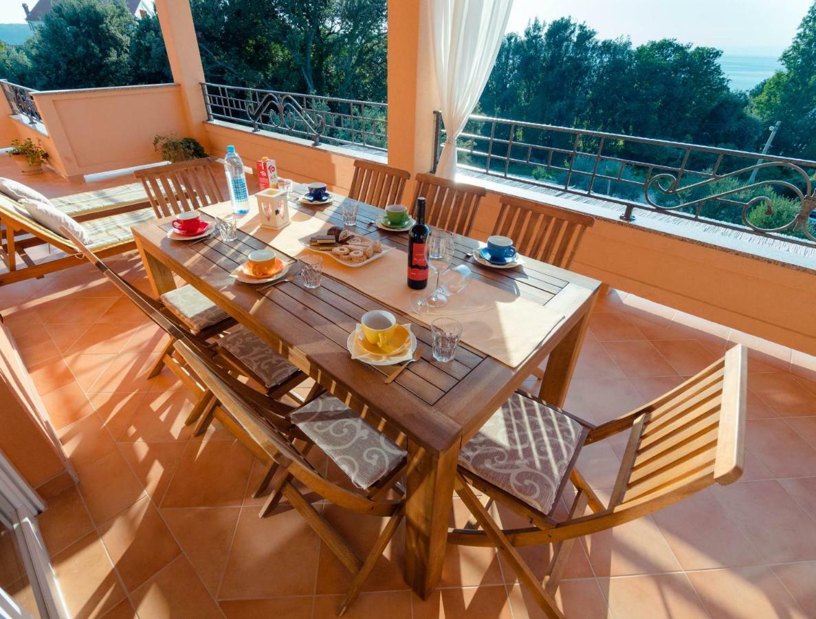 Apartments Villa Kristina Supetarska Draga Zewnętrze zdjęcie